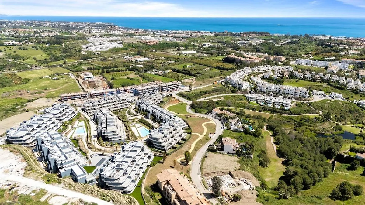 Oasis 325 With Private Garden & Wellnes Apartment Estepona