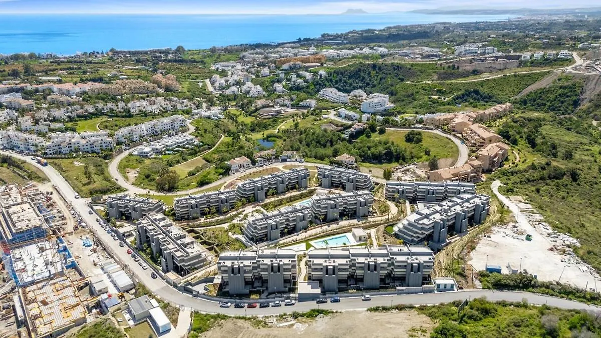 Oasis 325 With Private Garden & Wellnes Apartman Estepona